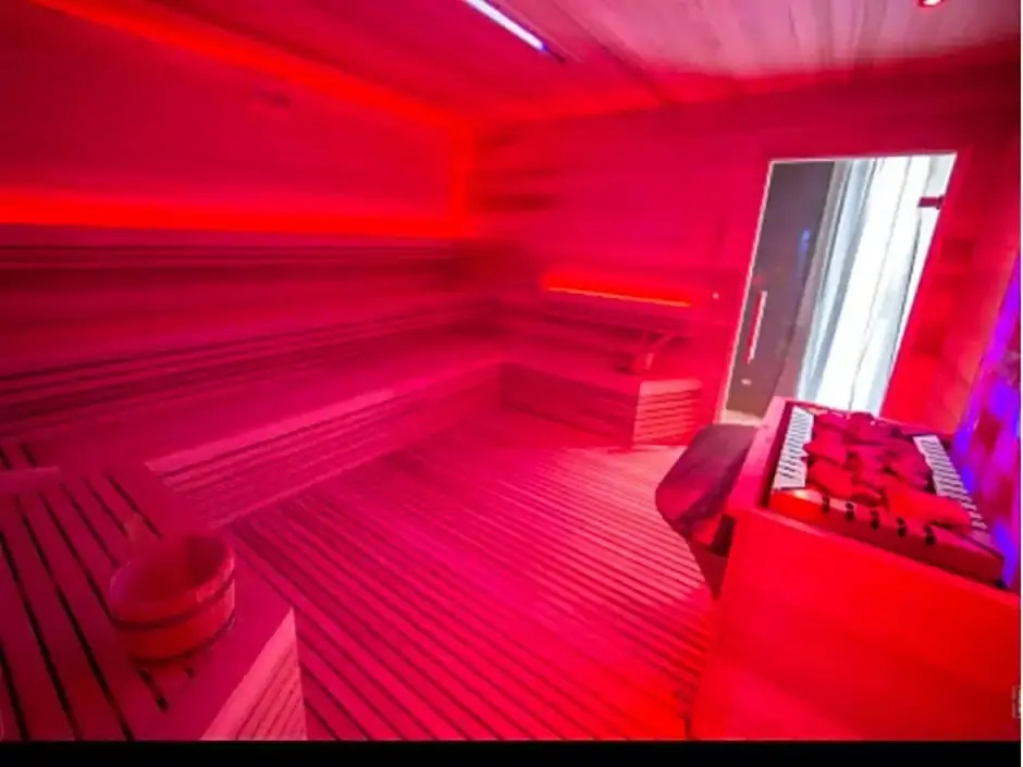 Hotel photo 12