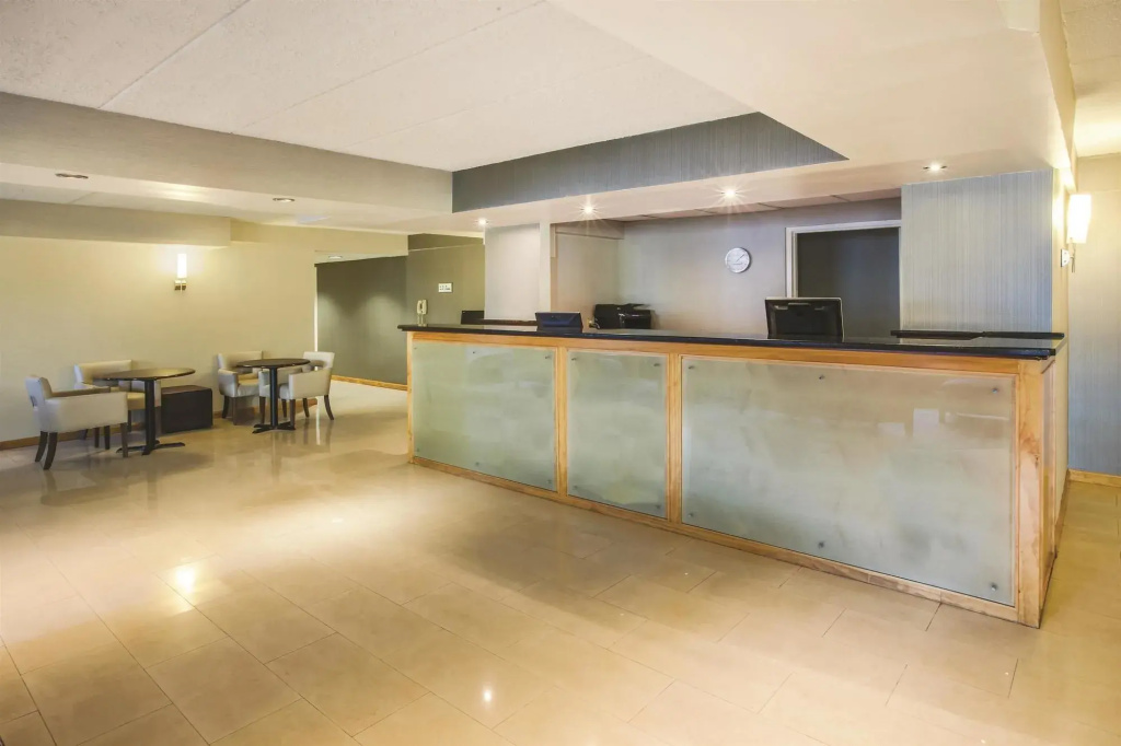 Spark by Hilton Waldorf - Général