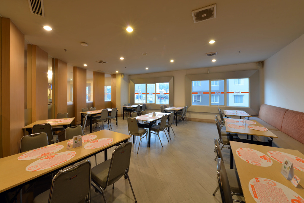 HARRIS Hotel & Conventions Ciumbuleuit Bandung - фото 20