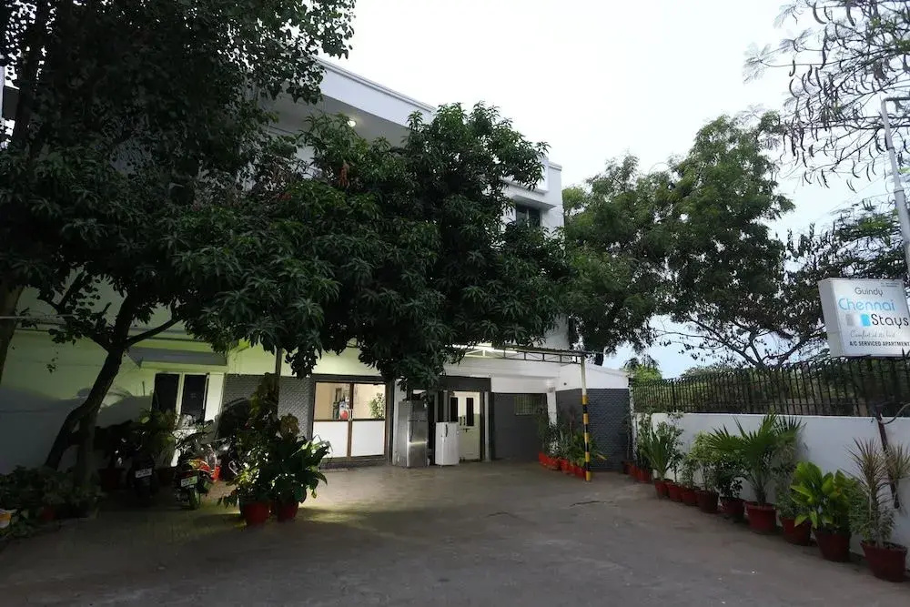 OYO 14404 Guindy Chennai Stays