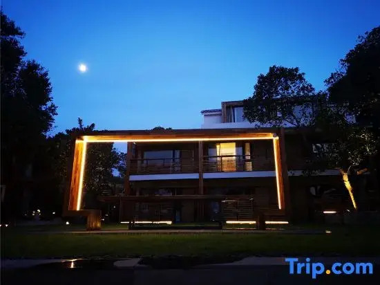 Shiyi Holiday Hotel — фото