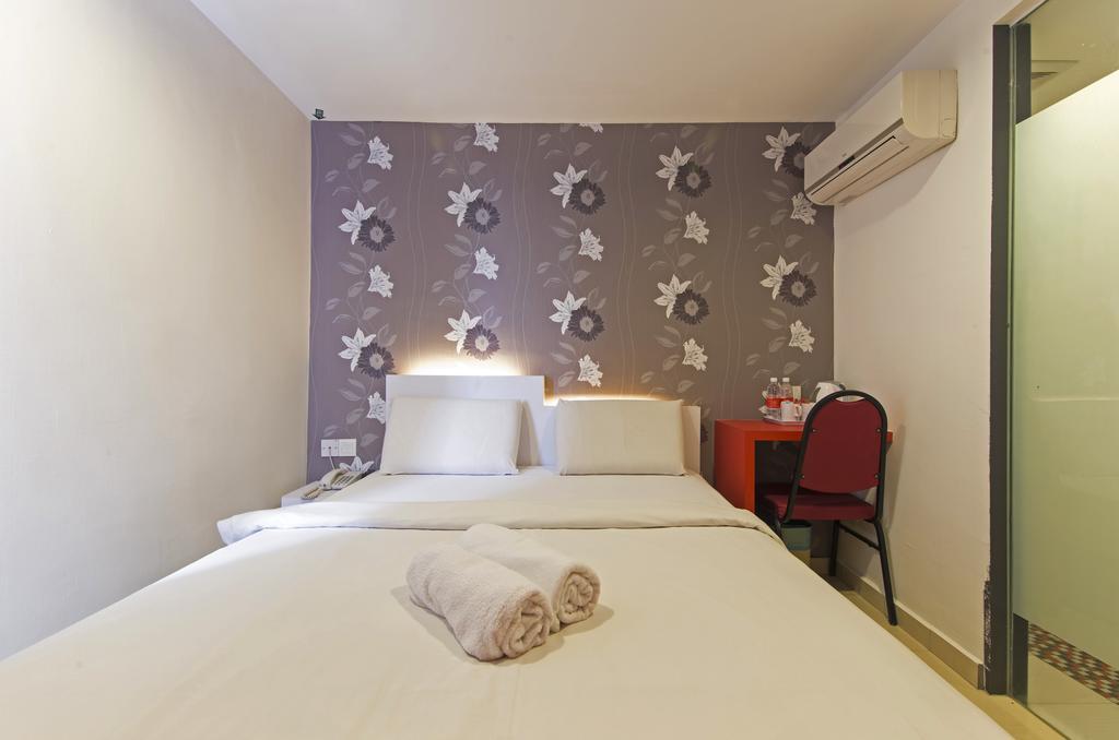 gallery_image_hidden_23