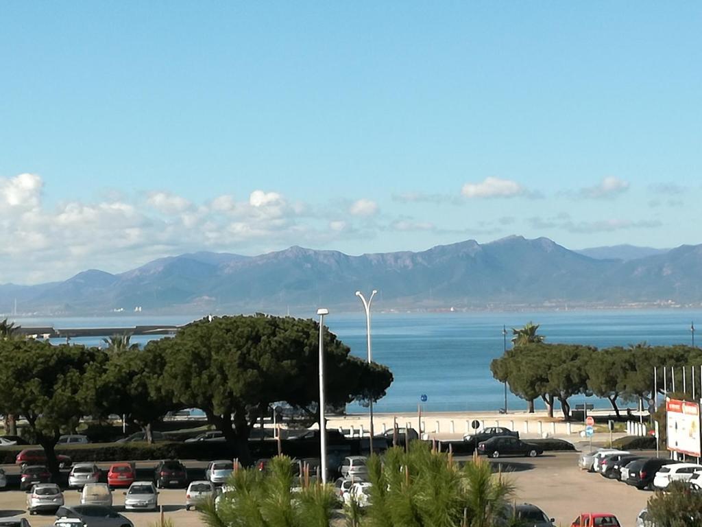 gallery_image_hidden_10