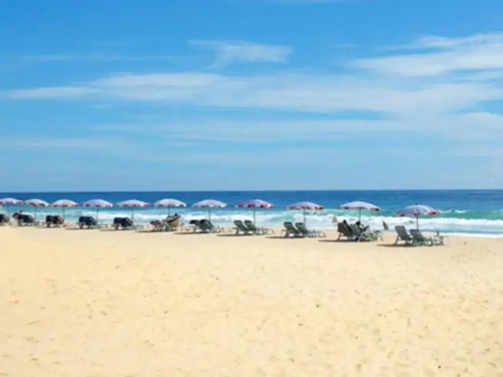 Beach & Waterfront
