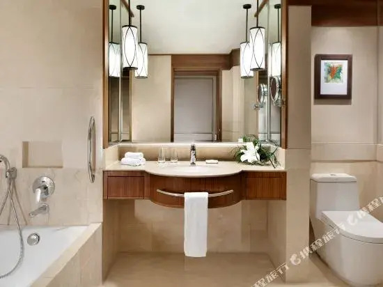 Shangri-La's Rasa Sayang Resort & Spa