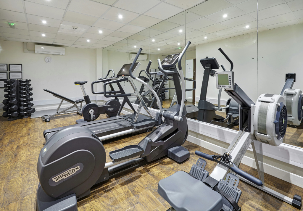 Holiday Inn Cardiff - North M4 by IHG - Général