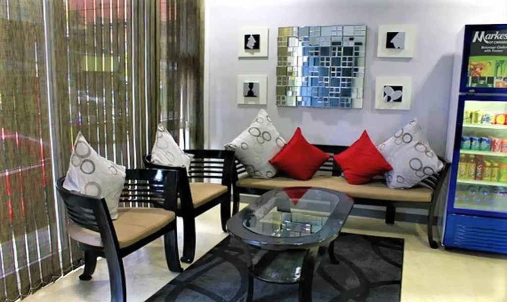 ZEN Rooms Basic Quirino Station - Général