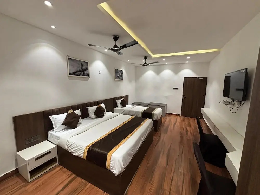 Hotel photo 11