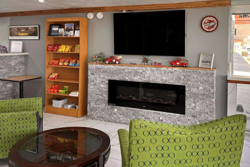 Travelodge by Wyndham Bloomington - фото 11