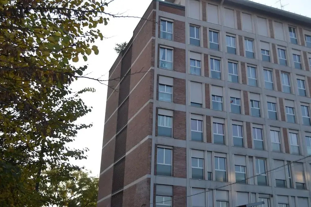 4 Star Apartments