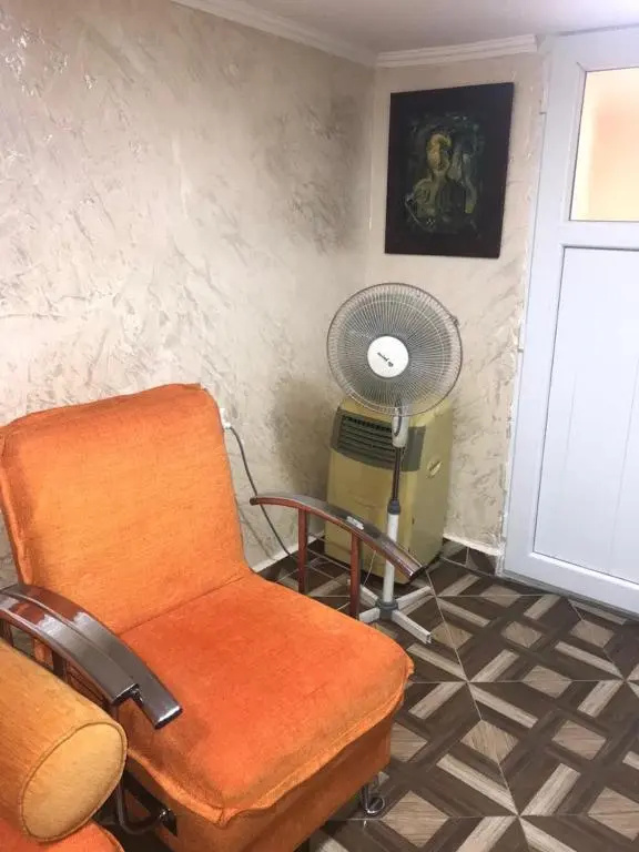 Room Near 6 May Park