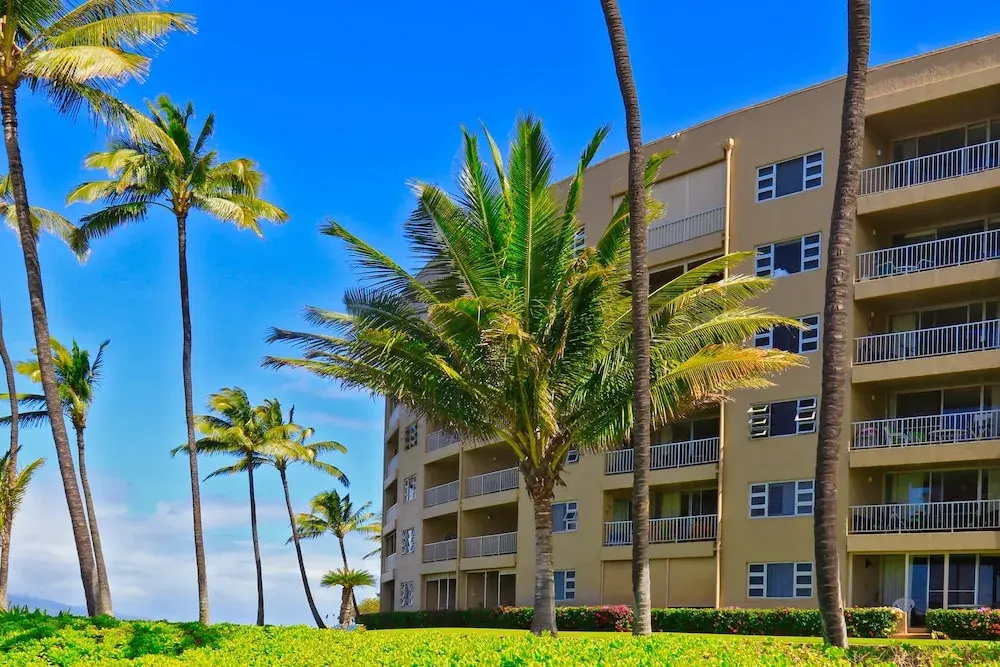 Menehune Shores 405 2 Bedroom Condo