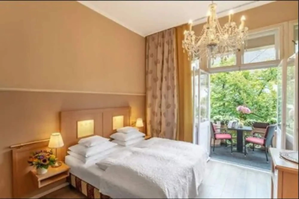Отель Hotel Augusta в Берлине