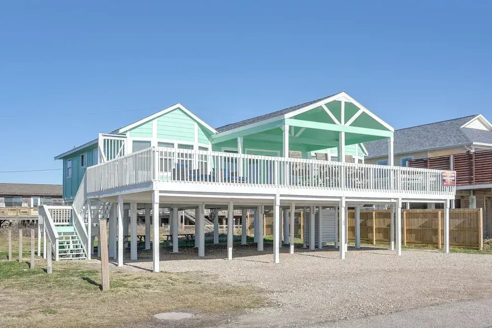 Great for Groups: Oceanfront Surfside Beach Home!