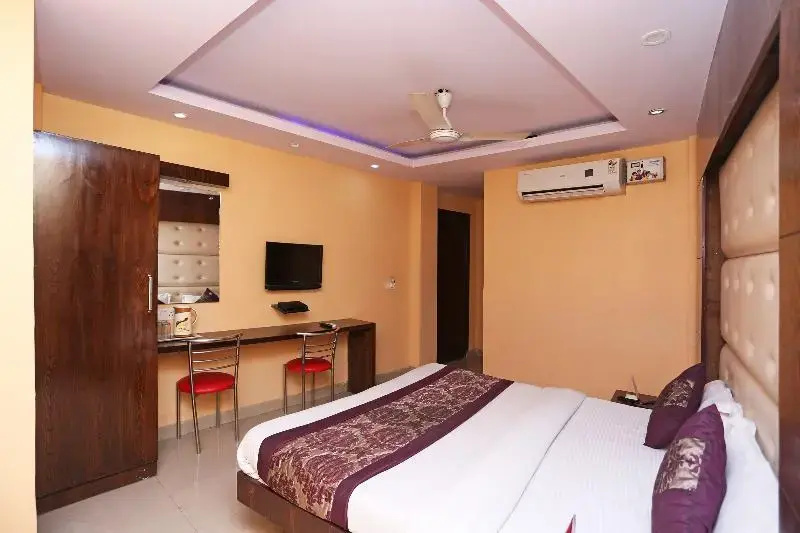 OYO 6096 Hotel Maharani Palace - Chambres