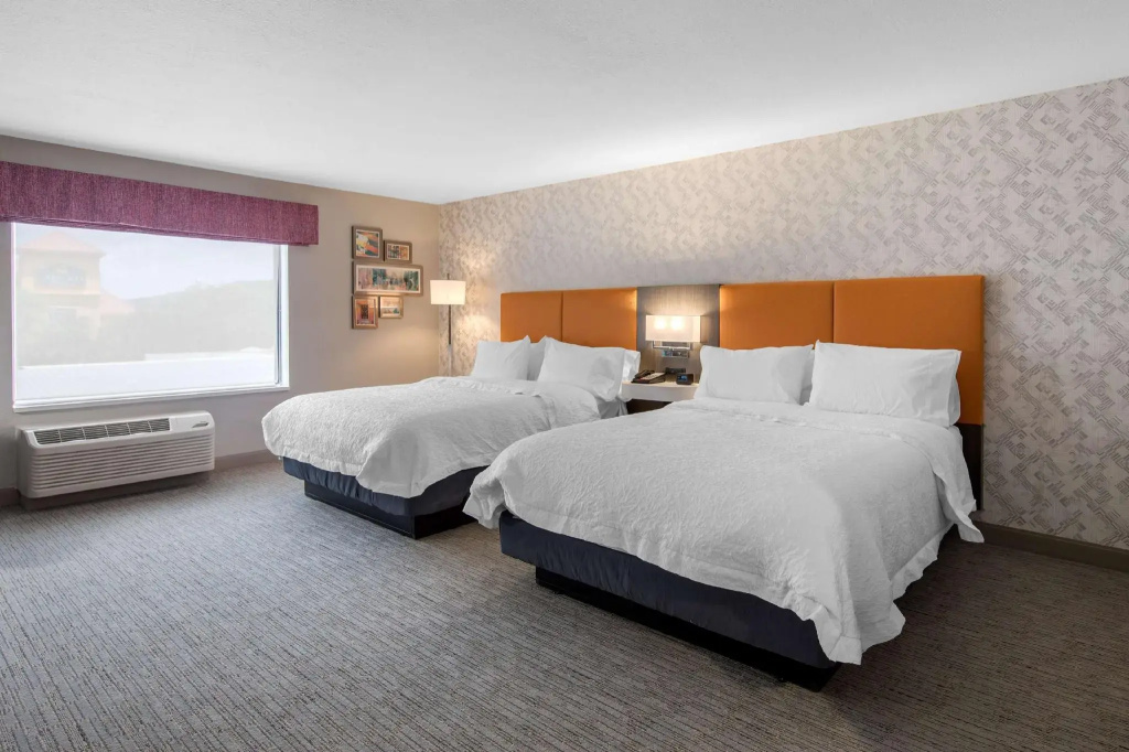 Standard Double room (full double bed)
