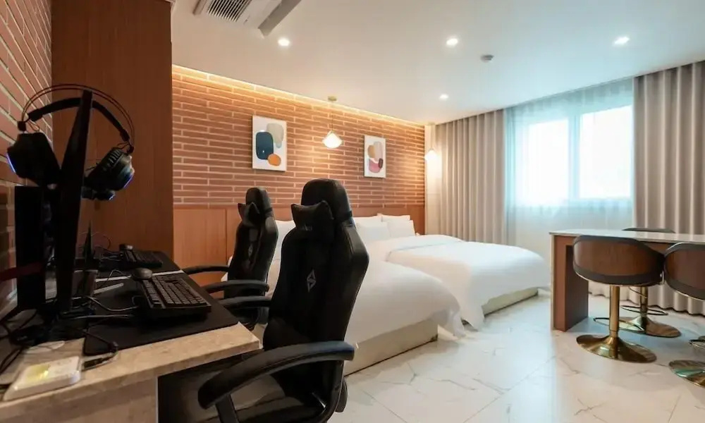 Hotel photo 12