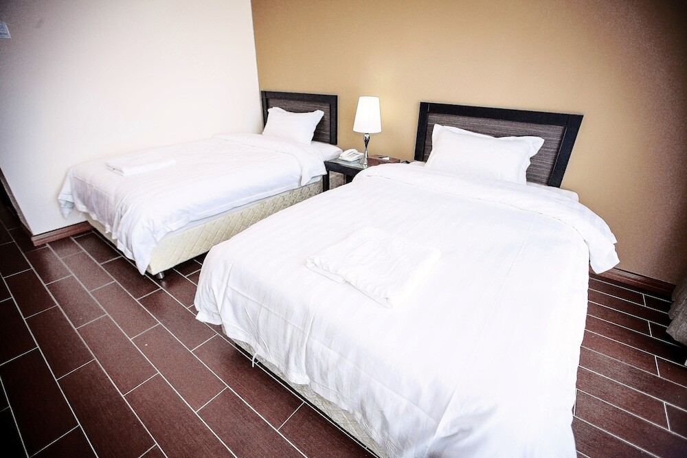Putatan Platinum Hotel