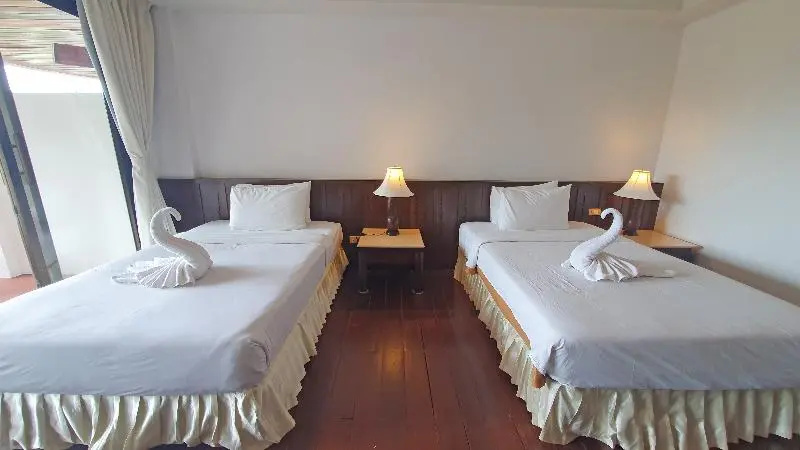Standard Double room with balcony and with garden view (twin beds)