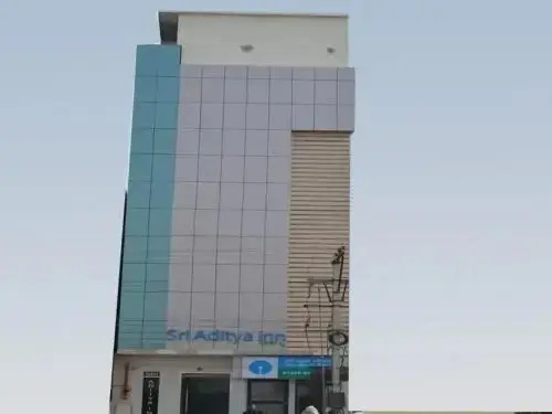 Sri Aditya Inn Boutique Hotel by OYO Rooms