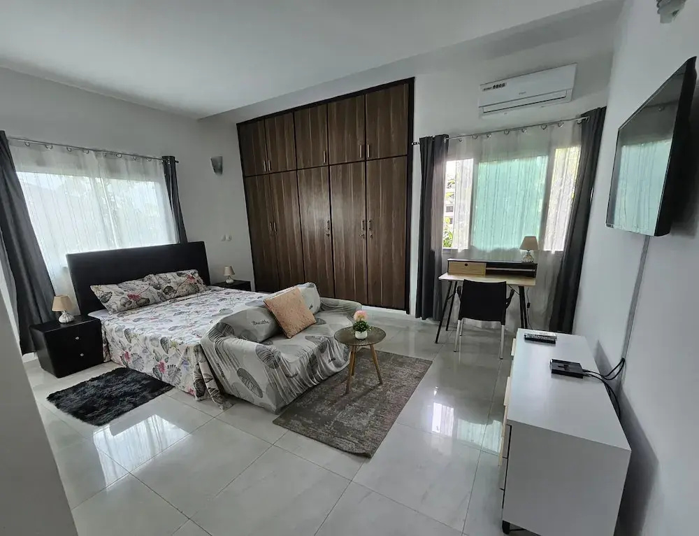 Comfort Double Suite (full double bed)