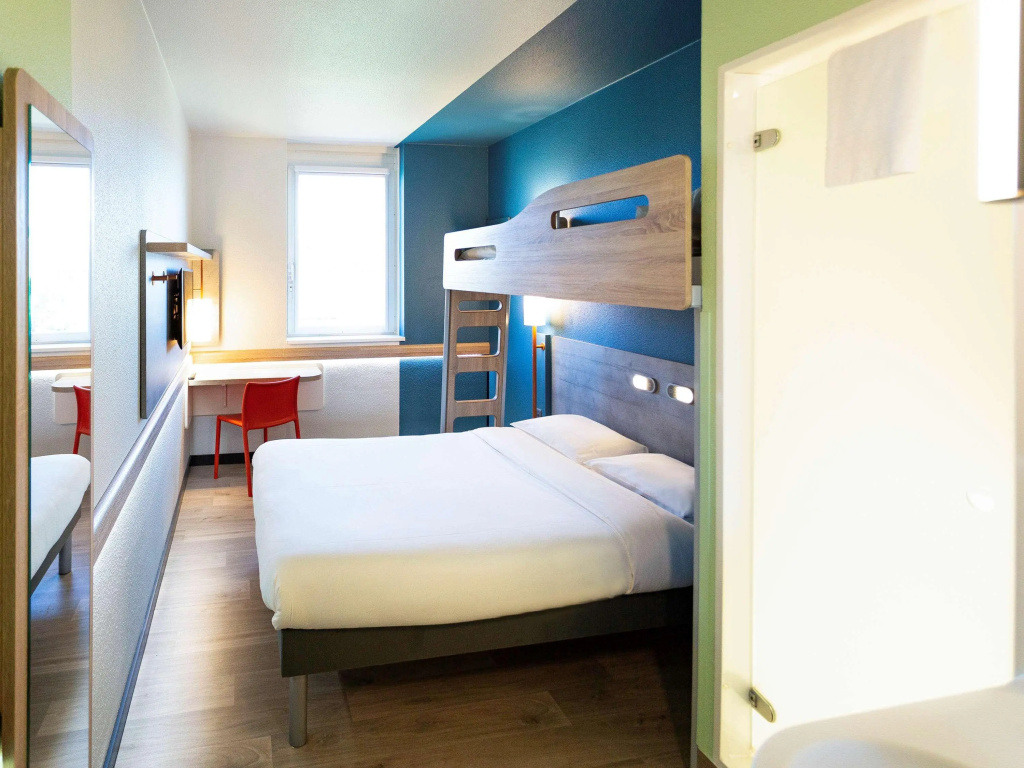 Отель ibis budget Geneve Aeroport в Куантрене