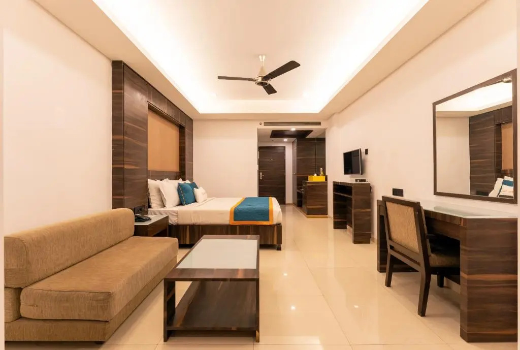 Standard Double room (full double bed)