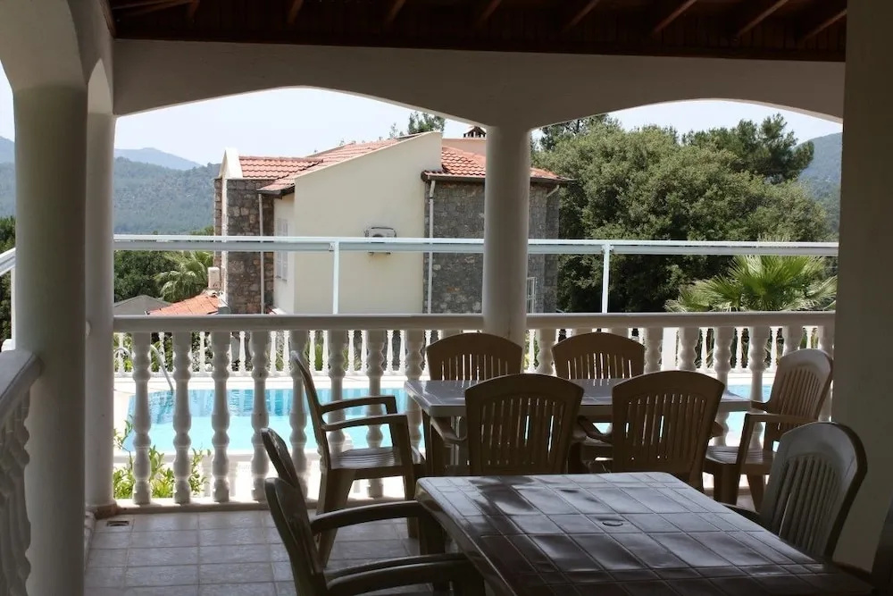 Shiraz Villa