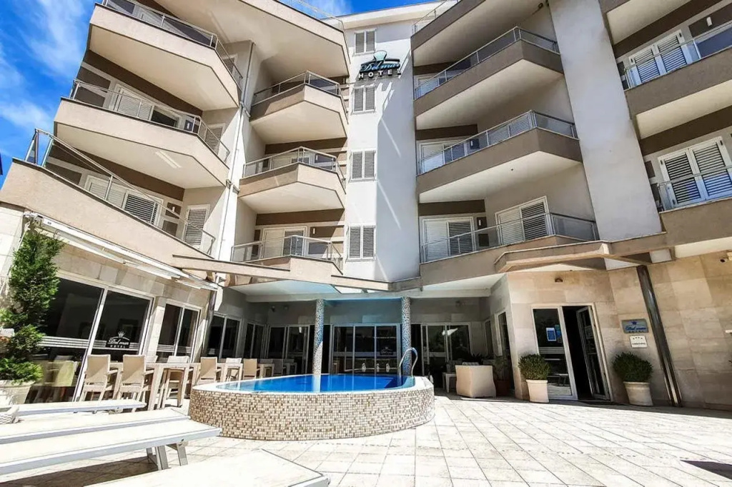 Apartments Del Mar