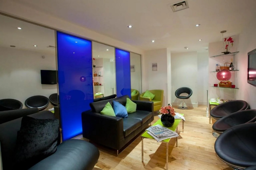 Hotel photo 13