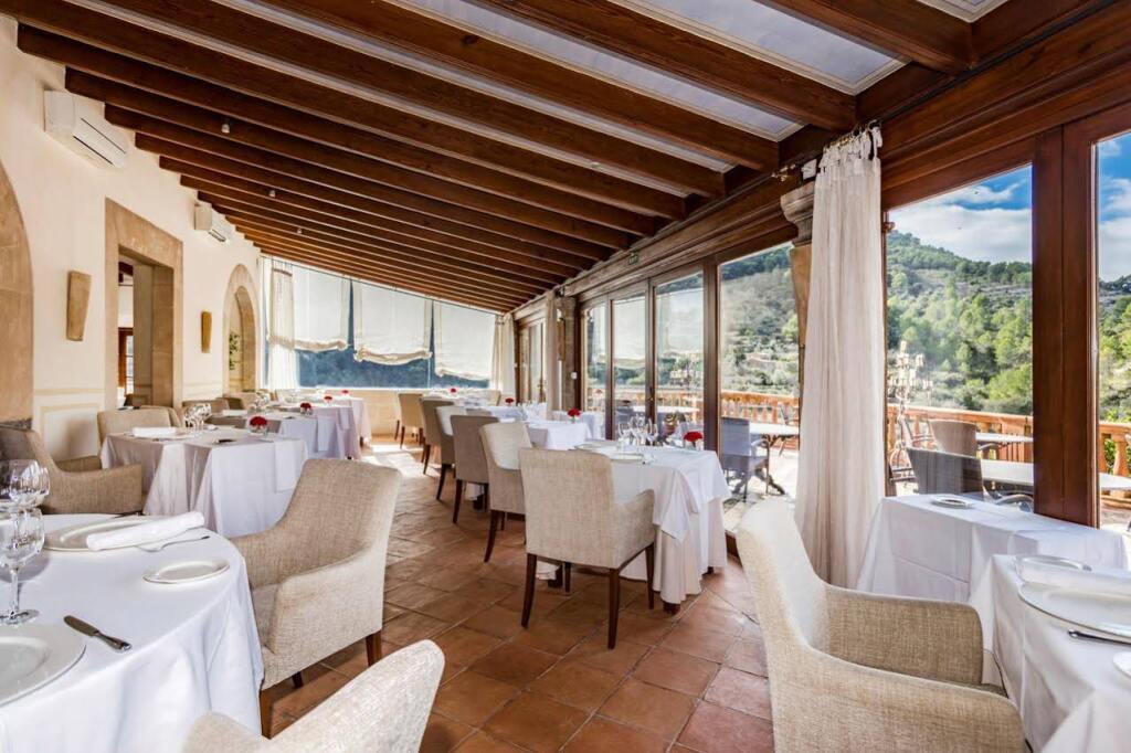 Hotel Valldemossa by null