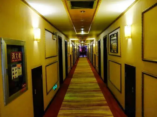 Gangjian Hotel by null