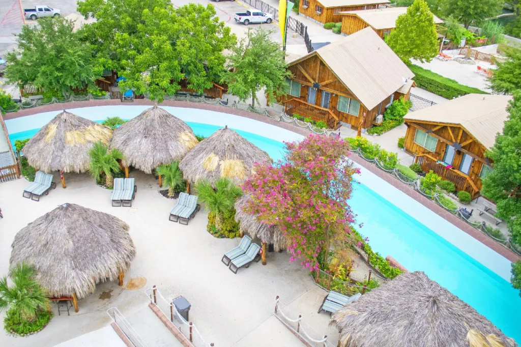 The Resort at Schlitterbahn