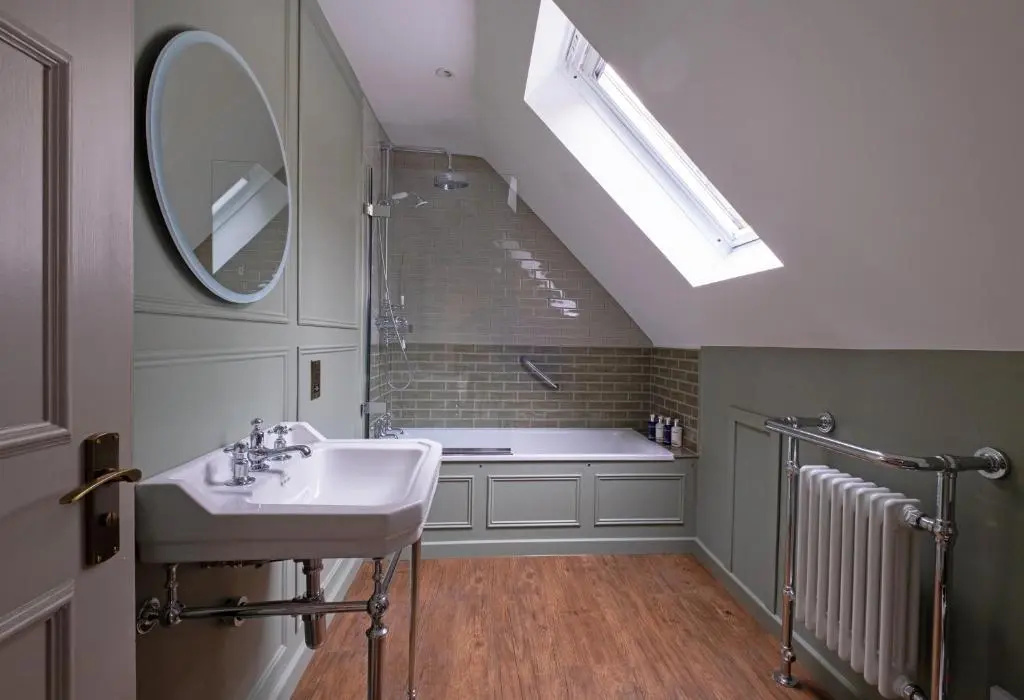 Standard Double room (full double bed)