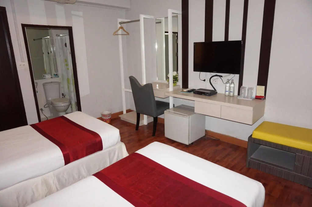 SF Biz Hotel — фото 6