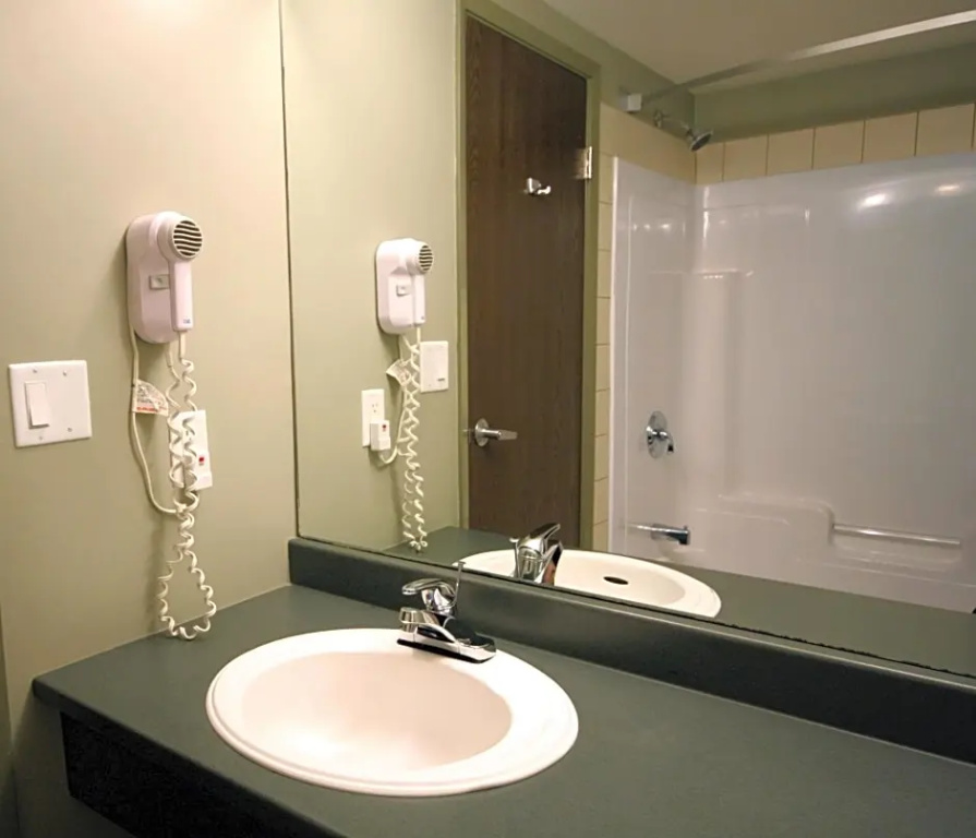 Quadruple Suite