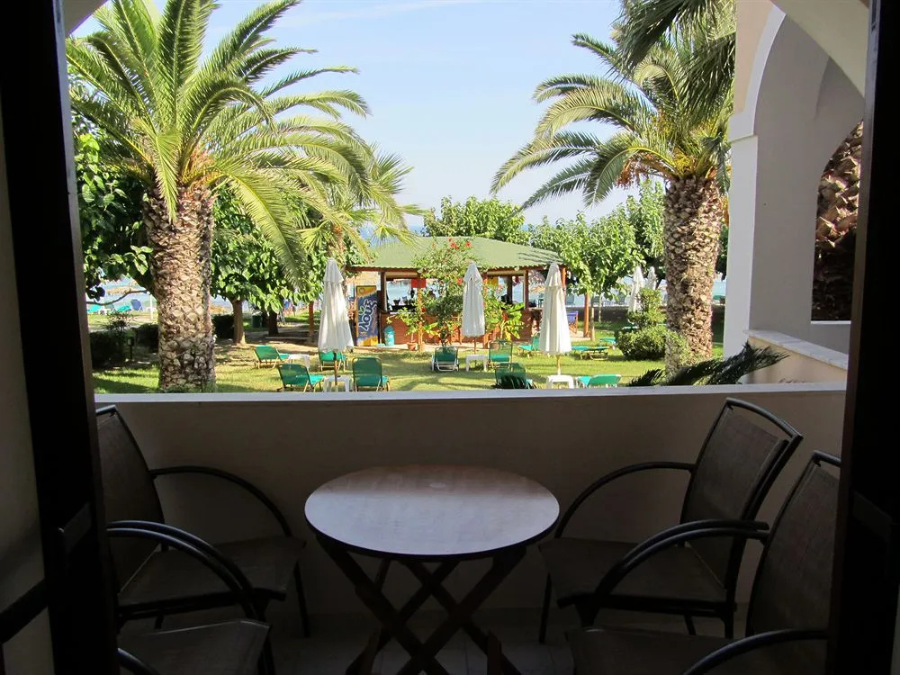 Balcony & Terrace