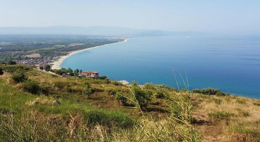 Beach & Waterfront