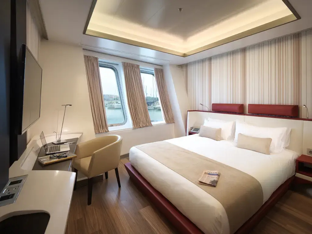 Standard Double room (full double bed)