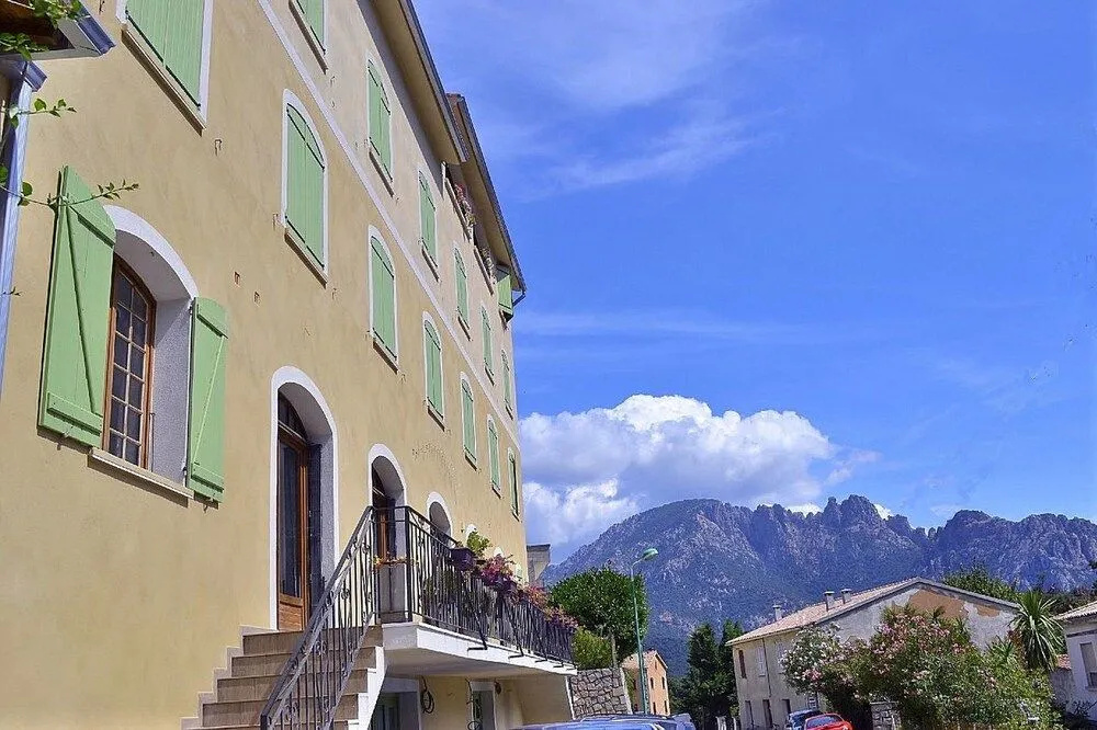 Auberge - Hotel U Paradisu