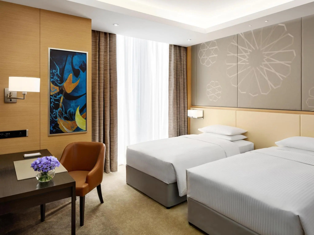 Double Club Access room (twin beds)
