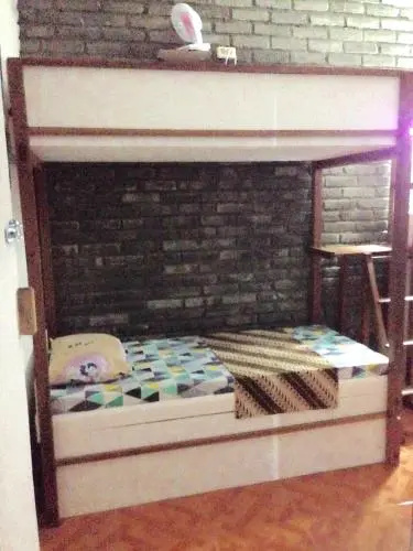 Apollo hostel