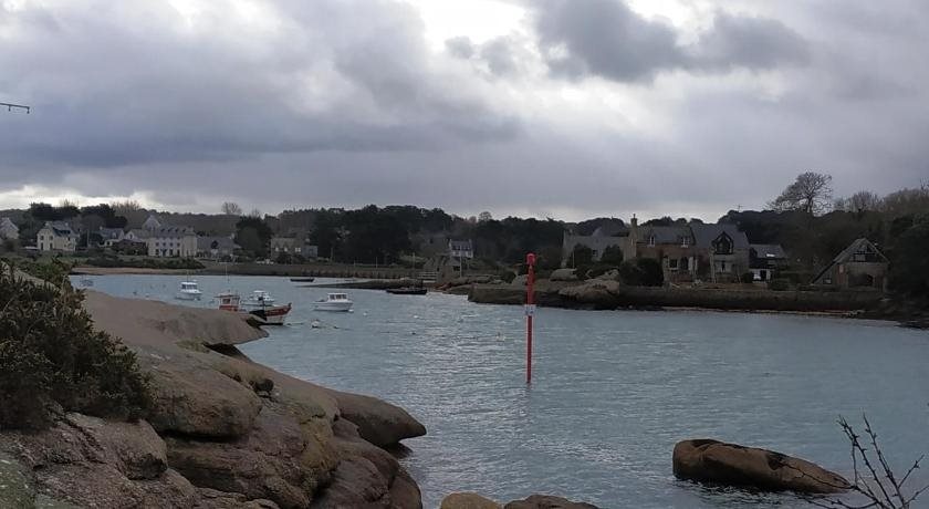 Beach & Waterfront