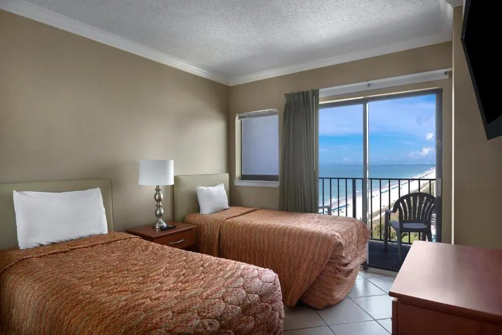 Double Suite (full double bed)