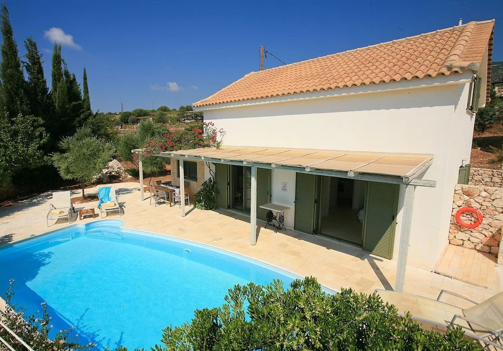 2 Bedrooms Deluxe Villa with balcony