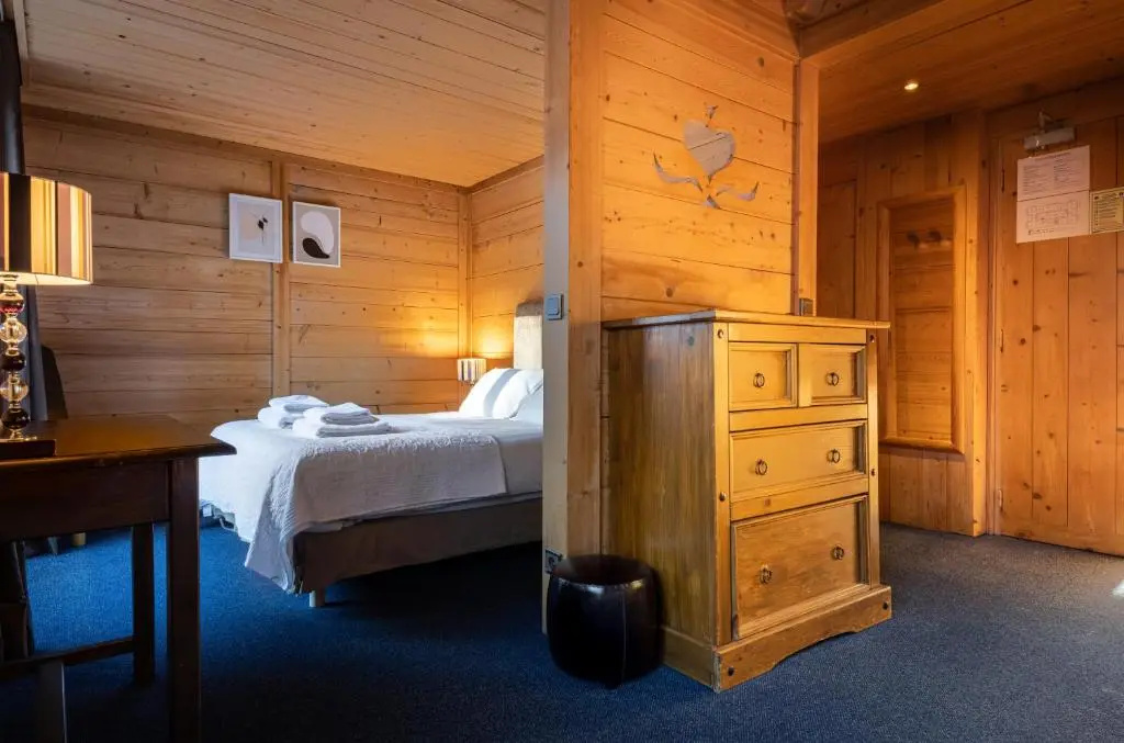 Standard Triple room with balcony