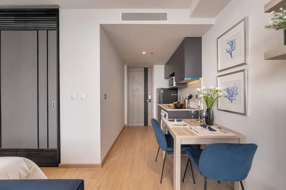 Stunning Sea View On High Floor — фото