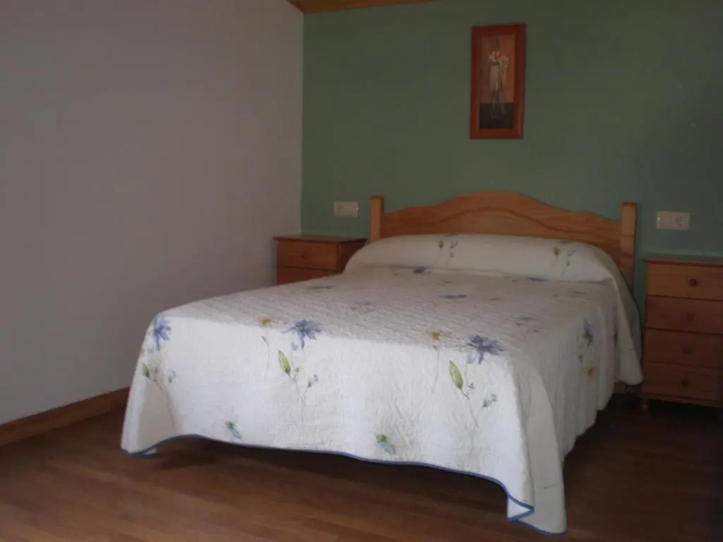 3 Bedrooms Apartment
