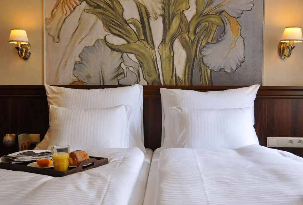 Superior Double room (full double bed)