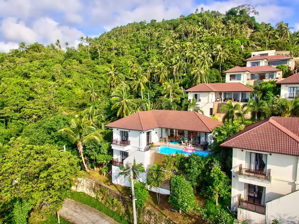 Kan Panorama Seaview Villa
